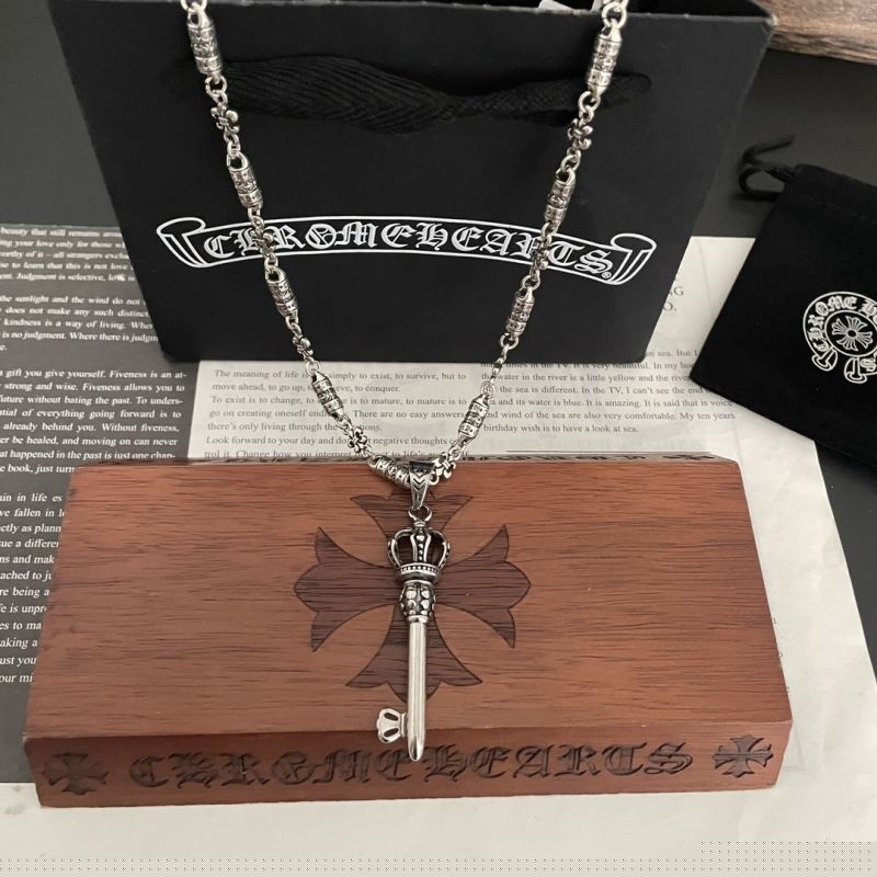 Ch**me He**ts necklaces